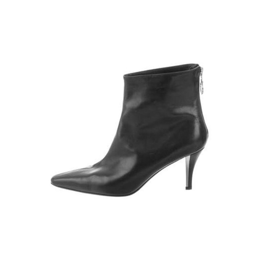 Salvatore Ferragamo Black Leather Pointed Ankle Boots with Rear Zip